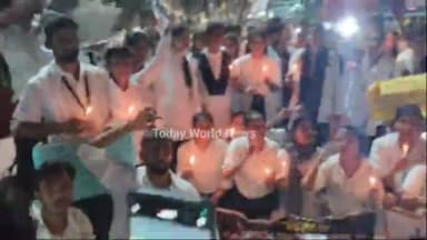 कलकत्ता मे नर्स के साथ हुए बलात्कार के विरोध मे पटना की सड़को पर जमकर हुआ प्रर्दशन
#kolkata #Moumita Nurse #patna #news