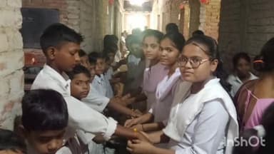 धरहरा: विद्यालय में रक्षाबंधन कार्यक्रम का आयोजन