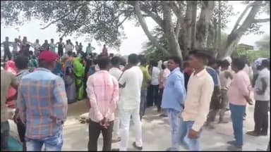 इटावा: सुनवारा गांव में पत्नी से विवाद के चलते पति ने फांसी लगाकर की आत्महत्या, पुलिस जांच पड़ताल में जुटी