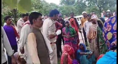 रैपुरा: अधराडी ग्राम में तंत्र मंत्र करने वाले तांत्रिकों को ग्राम वासियों ने रैपुरा पुलिस को किया सुपुर्द