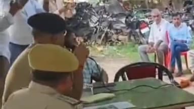 सायला: सायला में एसपी ने सीएलजी सदस्यों की बैठक ली, आगामी पर्वों को लेकर कानून व शांति व्यवस्था बनाए रखने पर की चर्चा