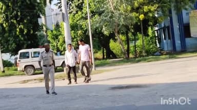 सुपौल: पिपरा थाना की पुलिस ने शराब पीने के मामले में देवीपट्टी एवं पिपरा से 2 युवक को गिरफ्तार कर मेडिकल कराने लाई सदर अस्पताल