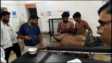 इटावा: बढ़पुरा इलाके में बारिश के पानी निकासी को लेकर पिता पुत्र को मारपीट कर घायल किया, घायलो का जिला अस्पताल में इलाज जारी है