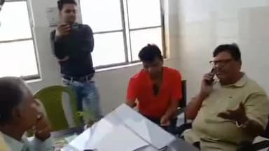 विभूतिपुर: विभूतिपुर विधायक ने जन संवाद कार्यक्रम में सुनी जन समस्या, निष्पादन का दिया निर्देश