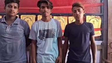 बिहिया: देशी कट्टा व गोली के साथ स्कूटी सवार तीन युवक गिरफ्तार