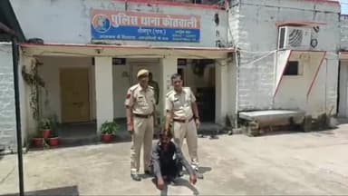 धौलपुर: कोतवाली थाना पुलिस ने तगावली मोड़ से अवैध देसी शराब ले जाते एक आरोपी को किया गिरफ्तार