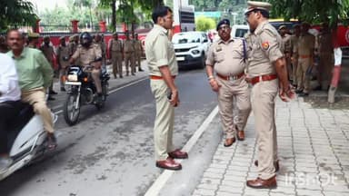 गोंडा: SP ने भारत बन्द आह्वान के दृष्टिगत शांति एवं कानून व्यवस्था सुनिश्चित करने के लिए लगाए गए सुरक्षा व्यवस्था को किया चेक