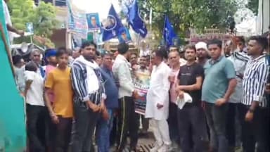 नैनवां: भारत बंद के आह्वान पर देई कस्बा 12 बजे तक संपूर्ण रूप से रहा बंद, रैली निकालकर राष्ट्रपति के नाम ज्ञापन सौंपा