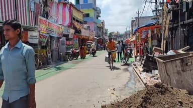 सुल्तानगंज: एससी एसटी आरक्षण के विरोध में भारत बंद पर सुल्तानगंज में चहल पहल कम 
बंद का सुलतानगंज में नही रहा असर