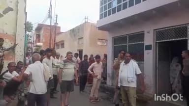 हाथरस: तमना गड़ी के पूर्व प्रधान का शव घर में मिलने से क्षेत्र में मची सनसनी पुलिस ने शव को भिजवाया पोस्टमार्टम हत्या की आशंका