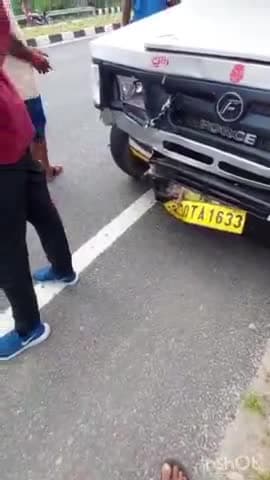 टाटगढ़: जवाजा के पास 16 मिल चौराहे पर सवारी कार ने बाइक सवार को मारी टक्कर, युवक घायल