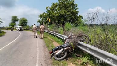 बटियागढ़: हारट के पास डिवाइडर से टकराई बाइक, एक युवक की हुई मौत व एक हुआ घायल