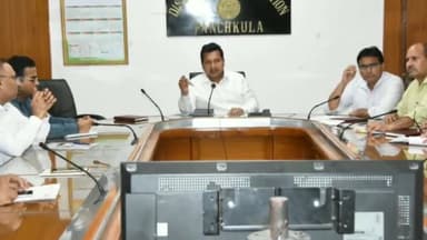 पंचकूला: कालका विधानसभा के 225 पोलिंग बूथों पर 24 और पंचकूला के 230 पोलिंग बूथों पर 19 सेक्टर ऑफिसर किये गए नियुक्त