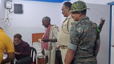 जमुई: शराब पीने मामले के फरार एक वारंटी ने जमुई कोर्ट में किया आत्मसमर्पण, भेजा गया जेल