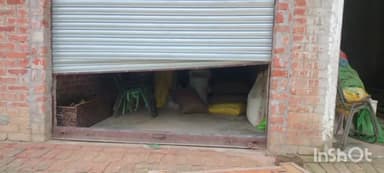 औरैया: फफूंद थाना क्षेत्र के ग्राम दखलीपुर में दुकान का शटर तोड़कर राशन का सामान किया चोरी, पुलिस जांच में जुटी