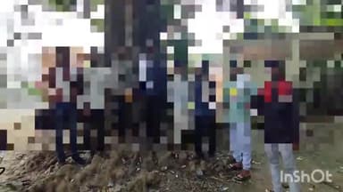 लखीमपुर: चंद्रसाकला गांव में युवती का संदिग्ध परिस्थितियों में युवती फंदे से लटका मिला शव,पिता ने दुष्कर्म कर हत्या का लगाया आरोप