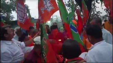 गिरिडीह: गांडेय मुख्यालय में भाजपा की ओर से मुख्यमंत्री हेमंत सोरेन का किया गया पुतला दहन