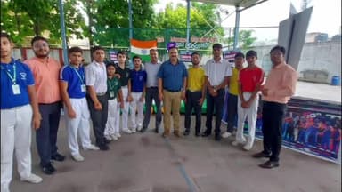 रामपुर: ग्रीनवुड स्कूल मे भव्य विज्ञान तथा कला प्रदर्शनी का आयोजन, छात्र छात्राओं द्वारा मुग़ल काल का प्रदर्शन चर्चा का विषय रहा