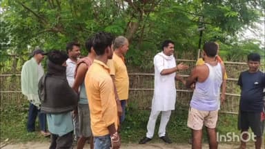 सुपौल: एकमा में जल निकासी की समस्या को लेकर मौके पर पहुंचे जिला परिषद रजनीश सिंह लोगों से कहा जल्द जल निकासी की समस्या होगी दूर