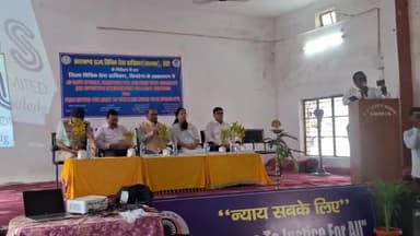 सिमडेगा: विधिक सेवा प्राधिकार सिमडेगा द्वारा एसएस स्कूल में दिव्यांग बच्चों के लिए कार्यक्रम का किया गया आयोजन