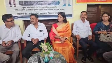 गिरिडीह: राष्ट्रीय मोदी बरनवाल विकास संघ द्वारा अर्घाघाट के शिशु निकेतन पब्लिक स्कूल में लगाया गया निशुल्क स्वास्थ्य जांच शिविर