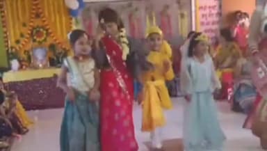 सिंगरौली: जिले के 1000 आगनवाड़ी केंद्रों के साथ जिला स्तर पर मनाया गया श्रीकृष्ण जन्मोत्सव