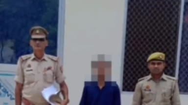 कसिया: विशुनपुरा पुलिस ने दुष्कर्म आदि के मुकदमें में वांछित एक अभियुक्त को किया गिरफ्तार