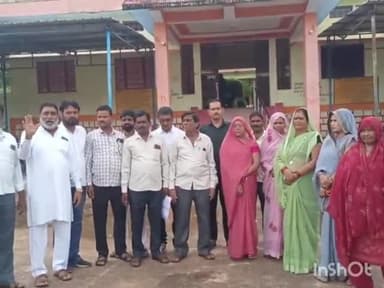 बल्देवगढ़: बल्देवगढ़ नगर के वार्ड पार्षदों ने नगर परिषद सीएमओ एवं अध्यक्ष पर मनमानी के लगाए आरोप, जताया विरोध