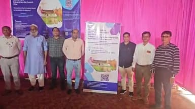 गिरिडीह: भारतीय सांख्यिकी संस्थान की ओर से मीर होटल में आयोजित दो दिवसीय राष्ट्रीय शिखर सम्मेलन का हुआ समापन