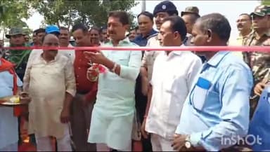 बरहट: मंत्री सुमित कुमार सिंह ने मलयपुर पुलिस लाइन केंद्र में सुधा मिल्क पार्लर काउंटर का किया शुभारंभ