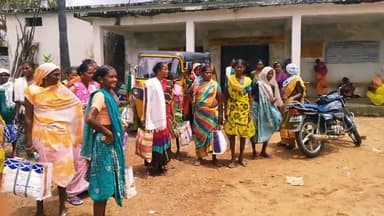 asirguda ke log rasn ke liye aie te
bina rasn liye chle gaye.@