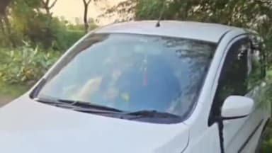 करनाल: हथलाना के पास कार और बाइक की जोरदार टक्कर, बाइक सवार 2 लोग घायल