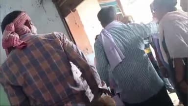 गायघाट: गायघाट एसएफसी गोदाम पर आंगनवाड़ी सेविकाओं ने किया हंगामा, घटतौली का लगाया आरोप