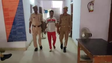 मथुरा: गुहारी रोड गांव से छाता पुलिस ने एक अभियुक्त को अवैध तमंचा दो जिंदा कारतूस के साथ किया गिरफ्तार