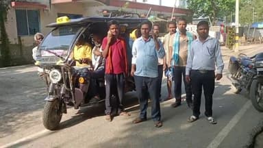 कहरा: बैजनाथपुर थाना क्षेत्र के पटुआहा पुल समीप अज्ञात वाहन चालक ने बाइक चालक को मारी ठोकर, हुई मौत।