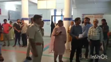 सारंगपुर: सिविल अस्पताल सारंगपुर का तहसीलदार व थाना प्रभारी ने किया निरीक्षण, सुरक्षा व्यवस्थाओं का लिया जायज़ा