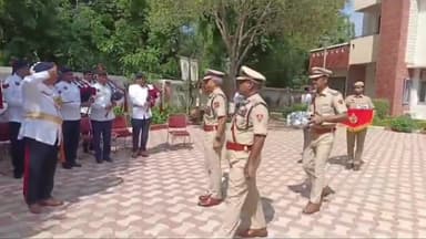 करनाल: मधुबन पुलिस अकादमी में दीक्षांत परेड में पहुंचे डीजीपी शत्रु जीत कपूर।