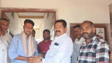 पवई: स्वामी ब्रह्मानंद युवक मंडल कुआं ताल परिक्षेत्र के अध्यक्ष एवं उपाध्यक्ष का हुआ चयन पवई विधायक ने किया स्वागत