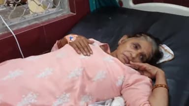 रामपुर: कैमरी कस्बा में मकान की छत पर एक महिला को करंट लगा, महिला बेहोश बेहोशी की हालत में महिला को कराया अस्पताल में भर्ती