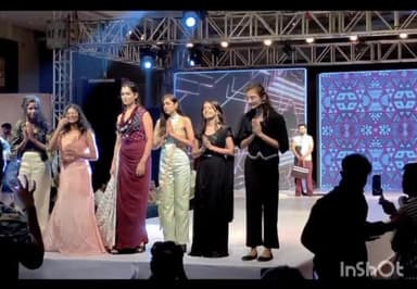 खातेगांव: क छोटे से ग्राम ननासा की  स्मृति कचोले सर्वश्रेष्ठ ड्रेस का चयन