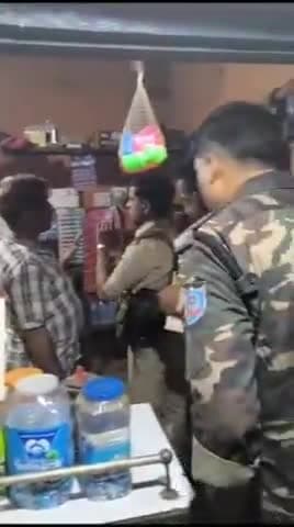 मेदिनीनगर (डालटनगंज): अभ्यर्थियों के ताकत बढ़ाने की दवा खा लेने की आशंका पर चियांकी हवाई अड्डा के आस पास की दुकानों की हुई जांच