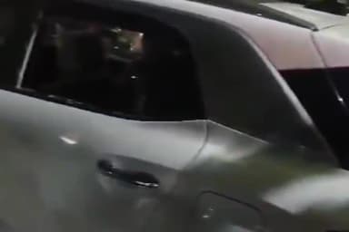 गाज़ियाबाद: इंदिरापुरम थाना क्षेत्र में मॉल के बाहर खड़ी कार का शीशा तोड़कर नगदी व अन्य कीमती सामान लेकर फरार हुए चोर