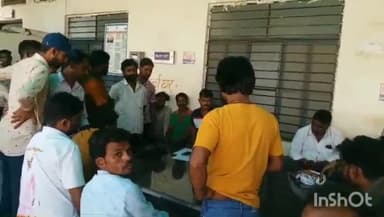 चित्तौड़गढ़: रामदेव जी का चंदेरिया में पलंग पर अपनी मां के साथ सोई बालिका सर्प दंश से अचेत, अस्पताल में उखडी सांसे- सांप को मारा