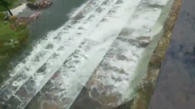 मंदसौर: तेलिया तालाब में जल जलस्तर बढ़ने के कारण हुआ झरना शुरू तेलिया तालाब परिसर में भी हुआ जल भराव