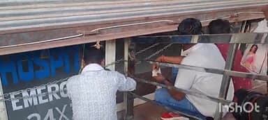 धौलपुर: बेसमेंट में चल रहे अस्पतालों पर प्रशासन का शिकंजा, तीन अस्पतालों को किया सीज, जयपुर और दिल्ली की घटना से लिया सबक