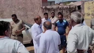 पंचकूला: विधायक प्रदीप चौधरी कजमपुर, मुरादनगर सहित अन्य गांवों में पहुंचे, कांग्रेस पार्टी की नीतियों से करवाया अवगत