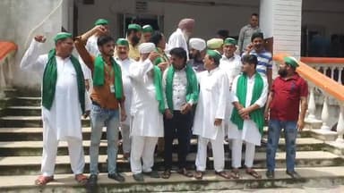 रामपुर: भाकियू अंबावता के जिलाध्यक्ष ने किसान संगठनों की जांच हेतु और 5 सूत्रीय मांग पत्र डीएम के माध्यम से राष्ट्रपति को भेजा