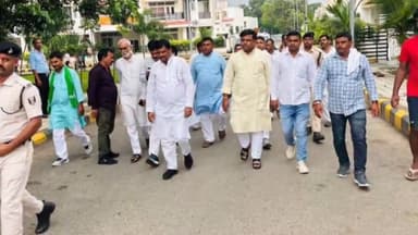 मोतिहारी: राजद प्रदेश कार्यालय पटना में लोकतंत्र व संविधान की रक्षा विषय पर आयोजित संगोष्ठी में राजद विधायक हुए शामिल