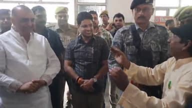 रामपुर: ज़िला अस्पताल स्थित ब्लड बैंक में ब्लड कंपोनेंट का उदघाटन डीएम व विधायक आकाश सक्सेना द्वारा किया गया