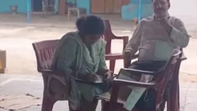 करछना: नैनी बाजार में सहायक आयुक्त खाद्य प्रयागराज द्वारा की गई छापेमारी, करीब ₹3 लाख की सेवई की गई जब्त